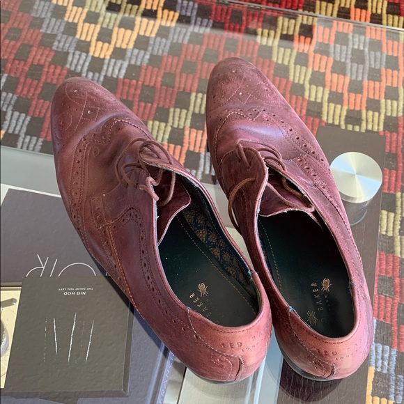 Ted Baker Men’s US 13 Burgundy Oxfords - Picture 2 of 7